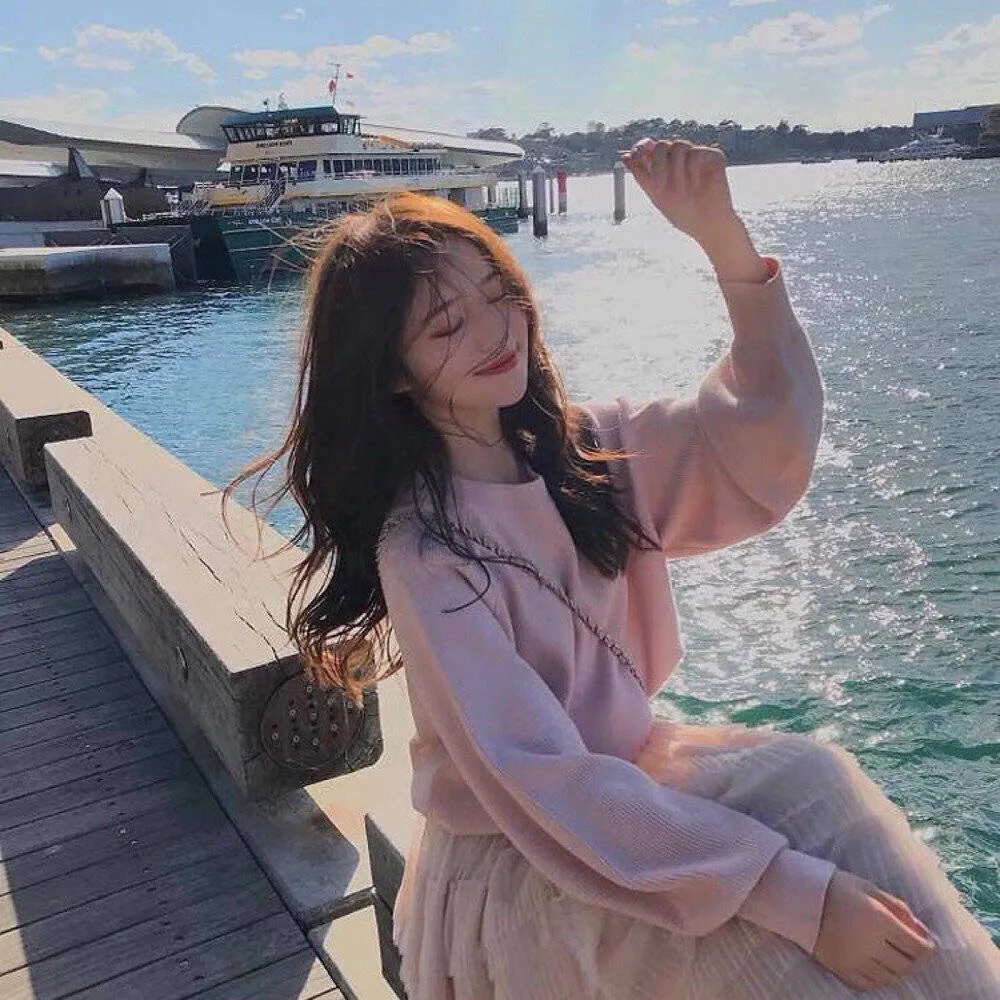 温暖的日子 海报